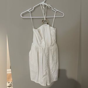Old navy xs white halter romper with ring detail